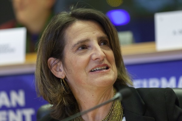 Teresa Ribera apunta a la Generalitat por la Dana en su examen en la Eurocámara