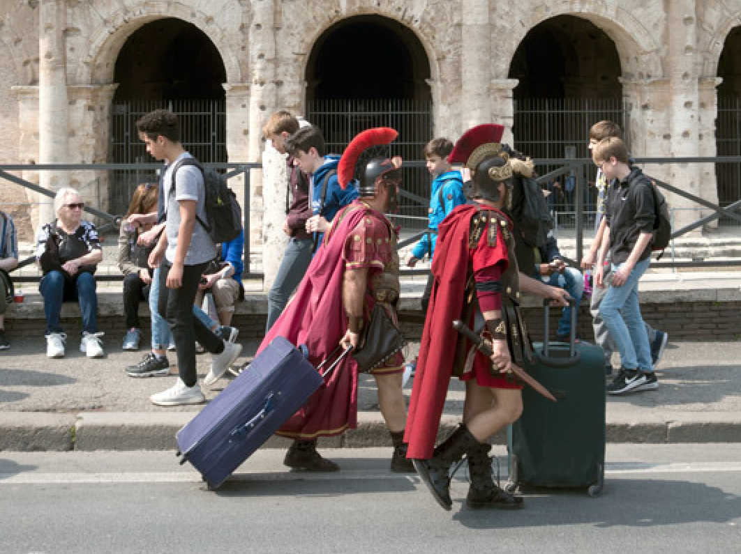 Tono Vizcaíno y Anna Talens reabren la vía València-Roma

