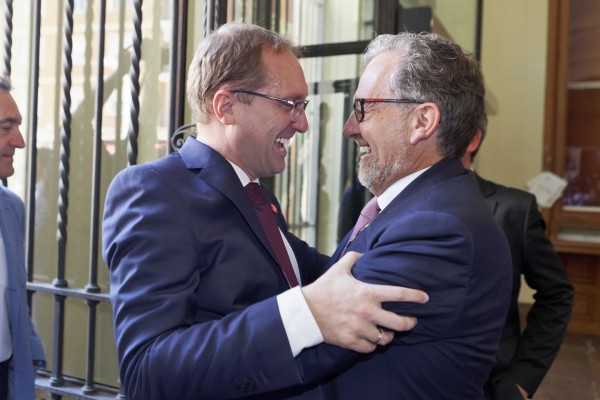 José Martí ya es el 55º presidente de la Diputación, que vuelve al PSPV tras 24 años en manos del PP