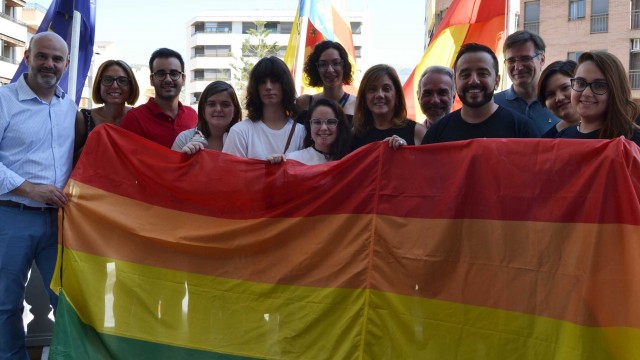 Almassora, La Vall d'Uixó y Oropesa del Mar conmemoran el Día del Orgullo LGTBI
