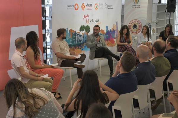 Vila-real reedita el programa Avalem de apoyo al empleo juvenil con 65 beneficiarios directos