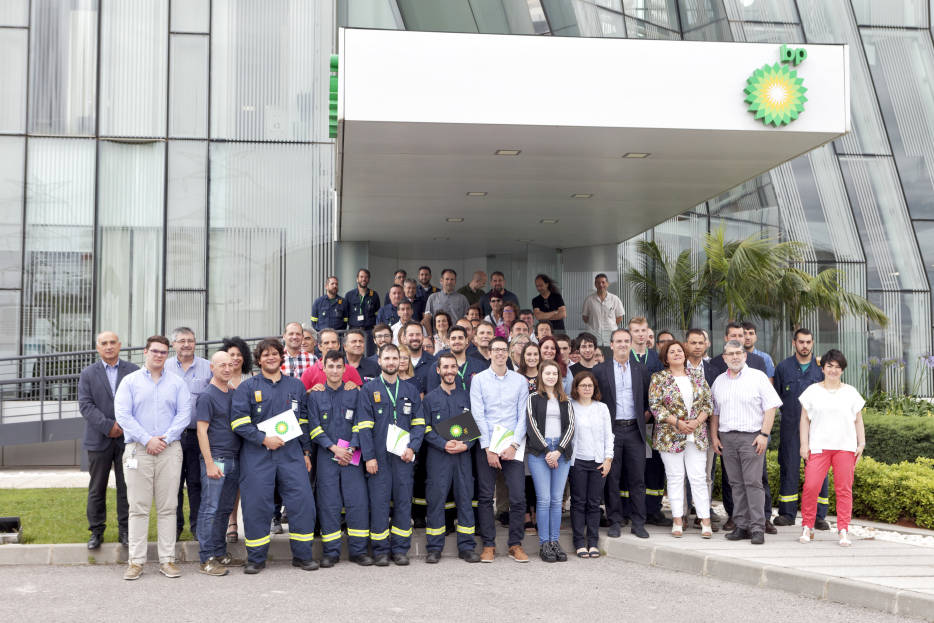 La refinería de Castelló lanza la 1ª edición de becas BP-FP Dual con una dotación de 60.000 euros