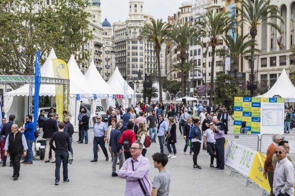 Todos los coches eléctricos a la venta en el mercado estarán el fin de semana en la plaza del Ayuntamiento