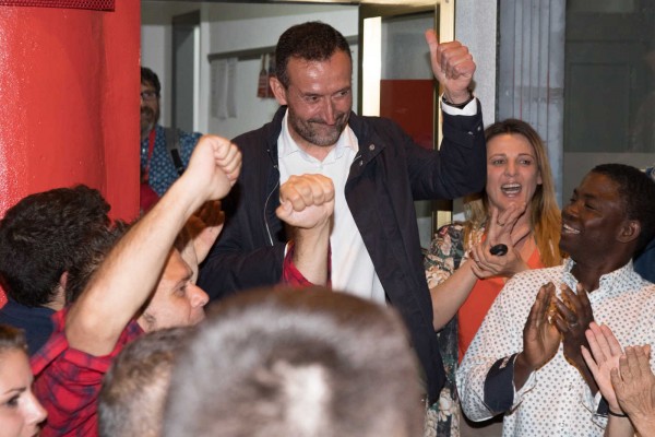 Las negociaciones en Elche a la espera, aunque el PSOE vería con buenos ojos repetir con Compromís