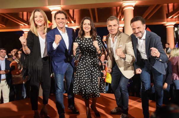 Rivera pide el voto para 