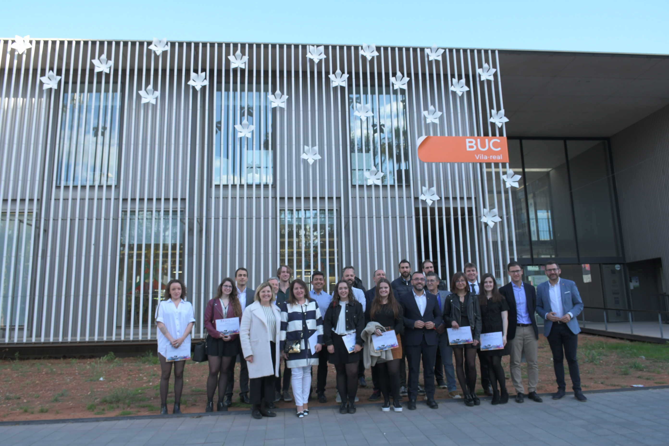 Vila-real premia a los participantes en el proyecto de arquitectura efímera que decora la BUC