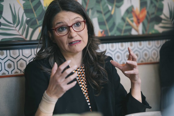 Mónica Oltra: 