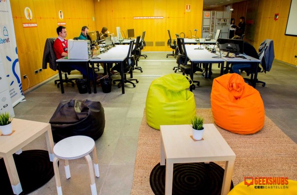 Funcas sitúa al vivero de CEEI Castellón como líder español en incubación avanzada de empresas