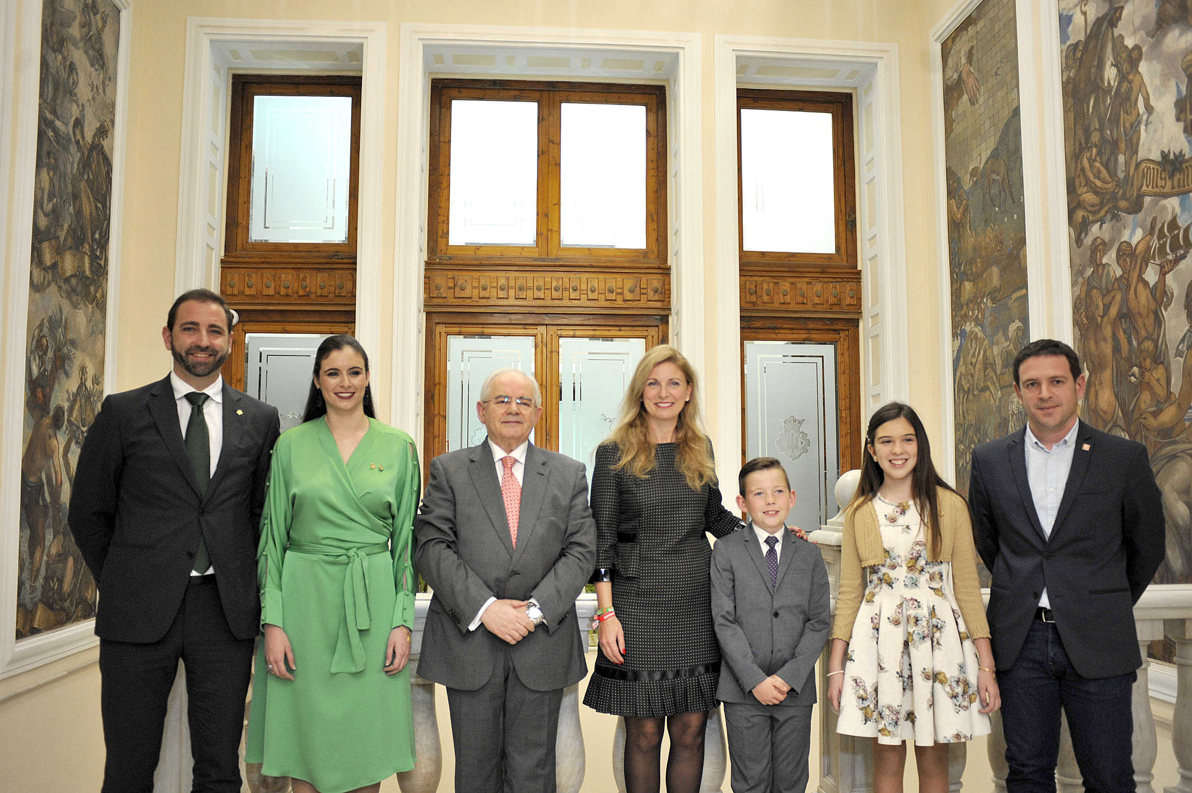 José Antonio Lázaro i Hugo Gómez assajen els pregons de la Magdalena en el Saló de Plens