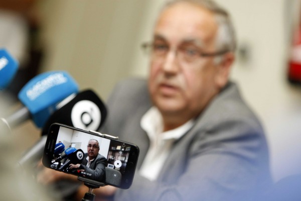 Los accionistas del Hércules votarán el de marzo la renuncia de Quique Hernández