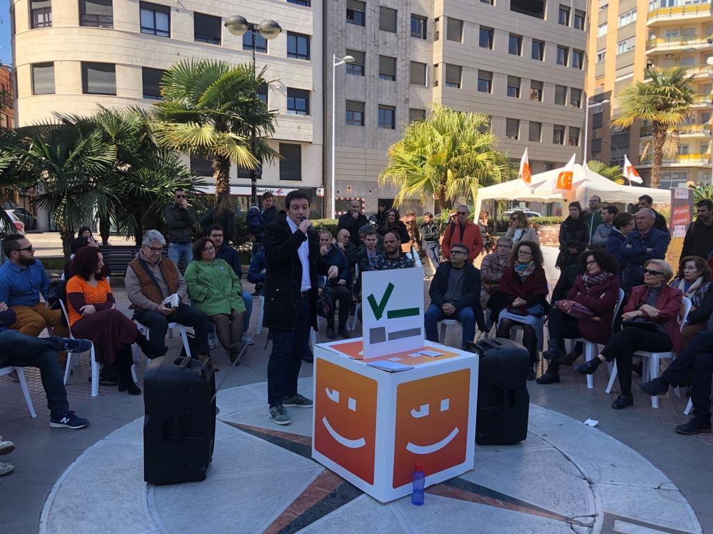 Compromís per Castelló chequea a la sociedad civil y Garcia exhibe sus credenciales para ser alcaldable