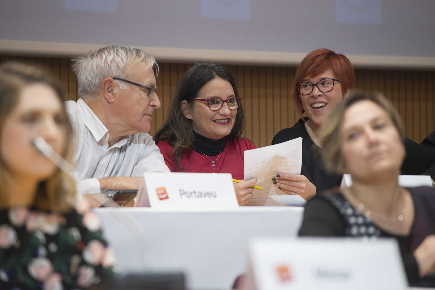Oltra anuncia su candidatura a la presidencia de la Generalitat en las primarias: 