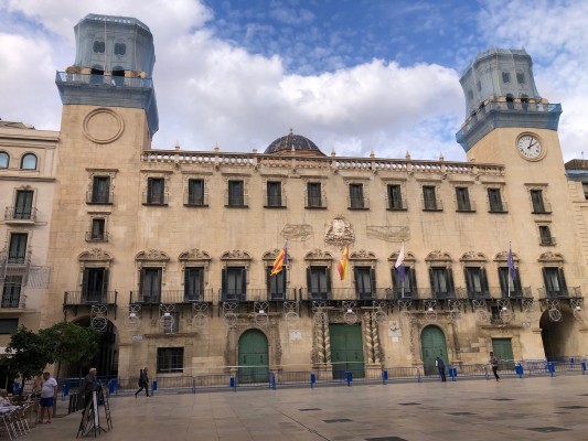 Alicante somete la reforma del Ayuntamiento al examen de Cultura para poder licitar las obras