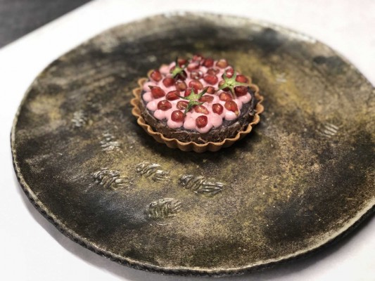 Cuatro chefs llegan a la final del concurso de cocina creativa con granadas de Elche