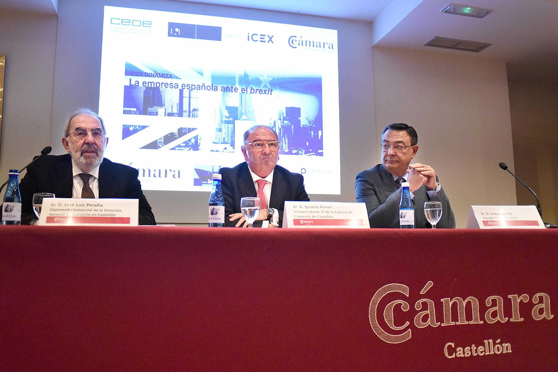 Las empresas castellonenses preparan planes de contingencia para minimizar el impacto del 'Brexit'