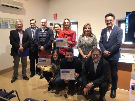 'Salucioso', 'Cocoshop Benicàssim' y 'La bicicleta roja' ganan el certamen de ideas 'Emprende'
