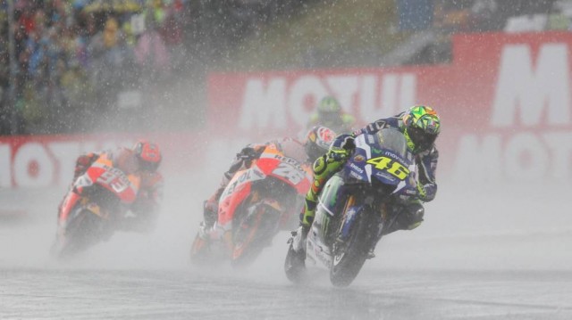 Las fuertes lluvias adelantan las carreras