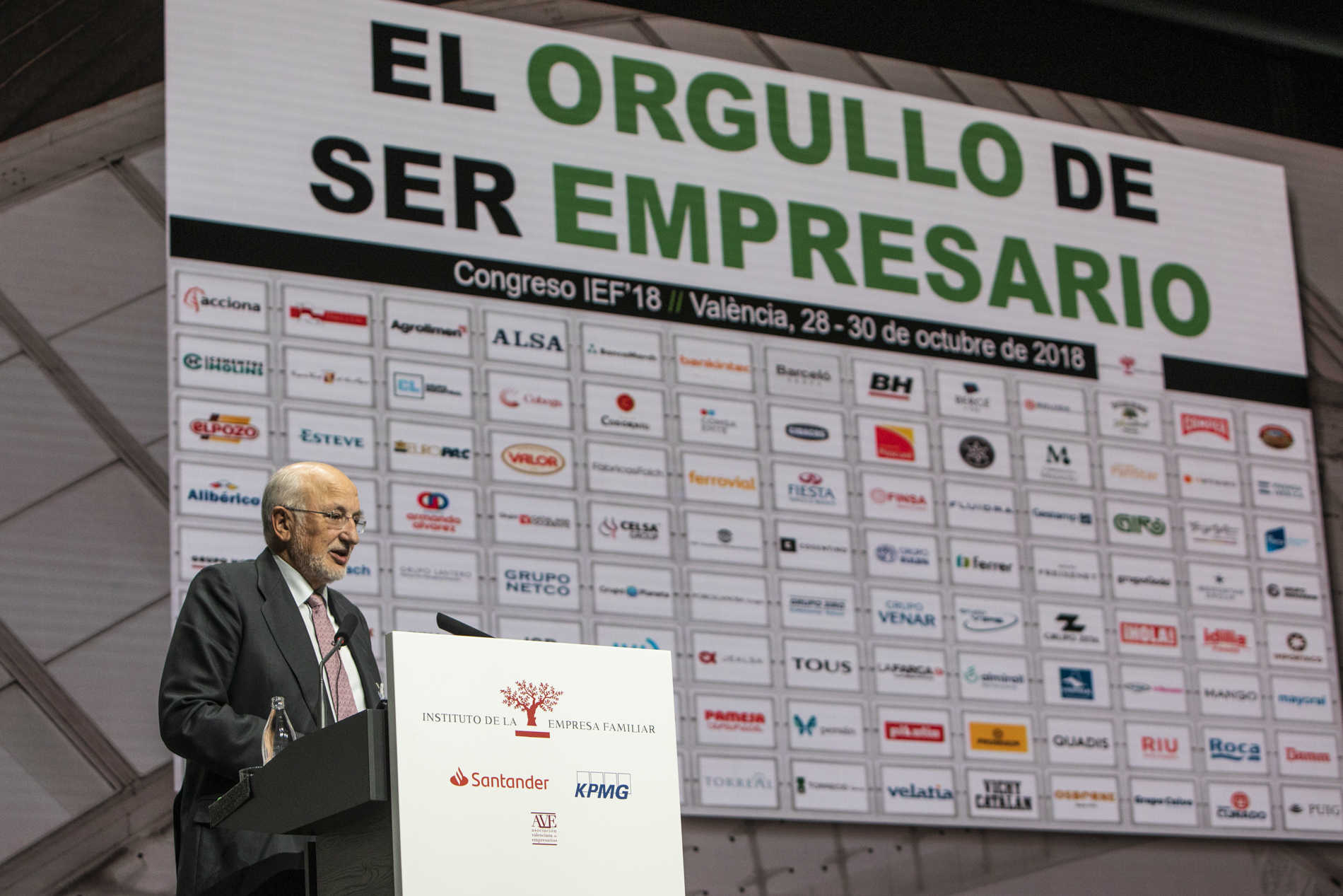 Juan Roig pide a los empresarios que se reivindiquen: 