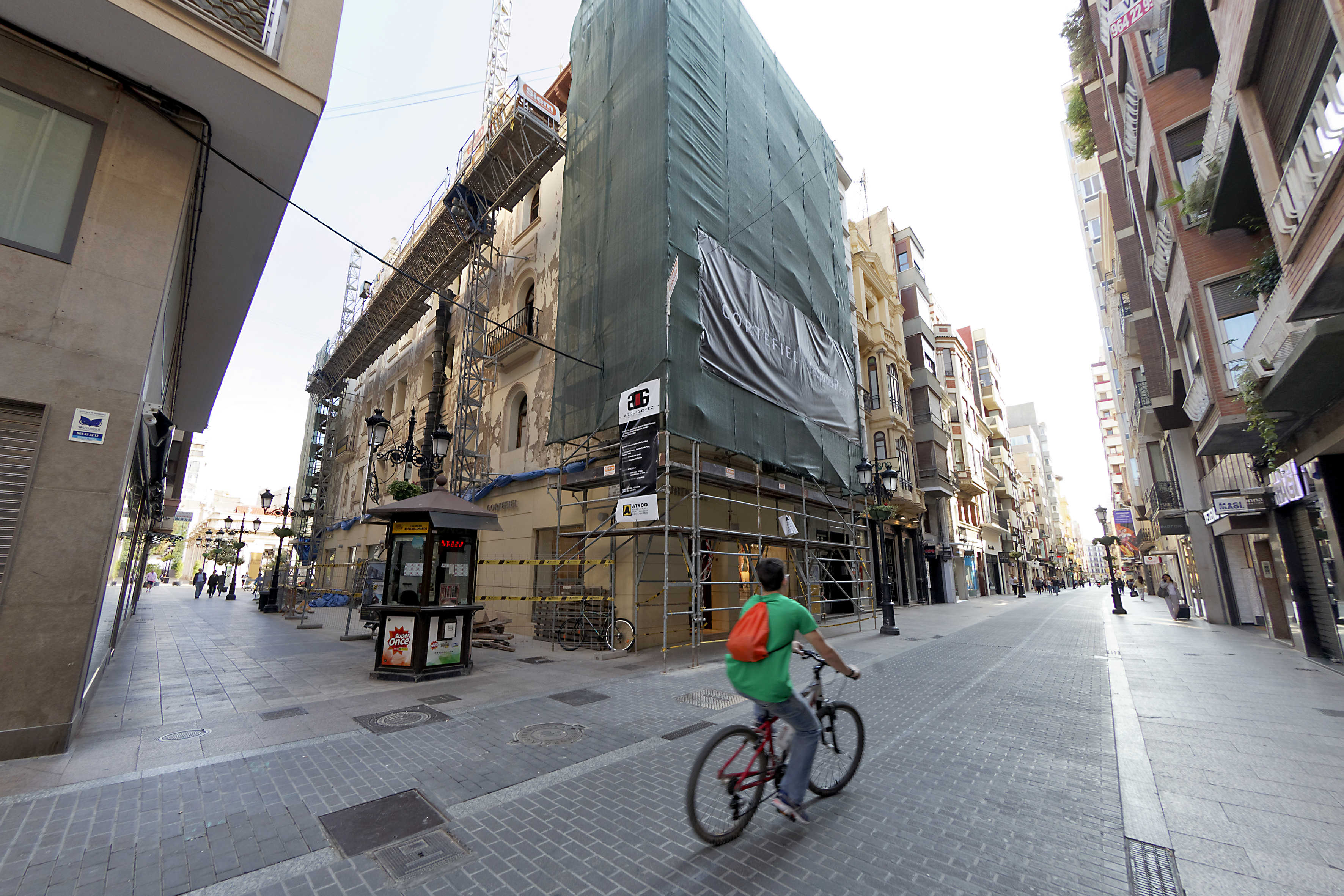 Remodelan el histórico edificio de Cortefiel, que estará en obras hasta finales de año