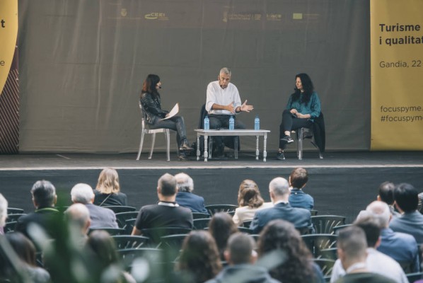 Las 'apps' y la experiencia del visitante, claves en el turismo inteligente