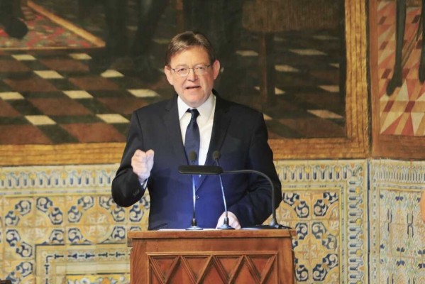 Puig pide, ante Sánchez, más autogobierno: 