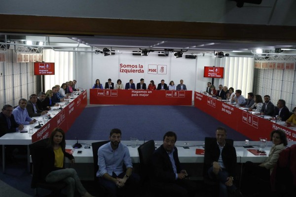 Sánchez presidirá este lunes la Ejecutiva del PSOE que decidirá quién asume las funciones de Tezanos