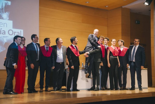El Dr. Vericat clausura el curso 2017-2018 del IVAII