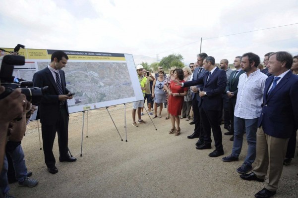 Licitar el acceso a El Altet y acortar los plazos de la variante de Benissa, los objetivos prioritarios de Fomento