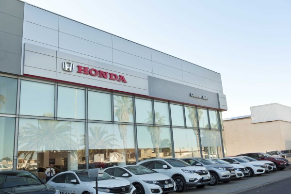 Honda inaugura Center Auto, nuevo concesionario oficial en Valencia