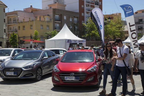  Gran afluencia en la VI Fira del Motor de Gandia