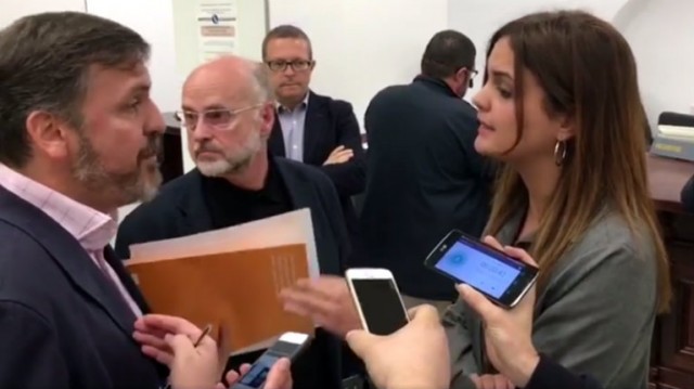 VÍDEO - Bronca entre Sandra Gómez y el autobús de Hazte Oír: 