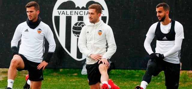 Prandelli encierra a la plantilla de cara a la Copa