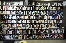 Alicante, ¿una ciudad sin librerías? El debate está servido