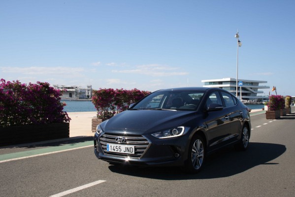 Nuevo Hyundai Elantra: Diseño y seguridad unidos en su máximo esplendor