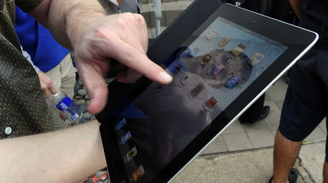 La Comunitat contará con 2.351 tabletas para transmitir los datos de la jornada electoral