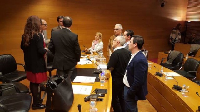 Les Corts tienen de tope el 29 de agosto para dictar la nueva ley de RTVV
