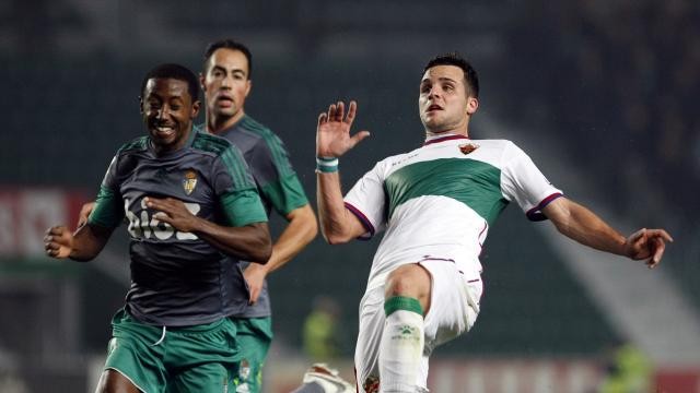 El Elche pierde por sanción a Pelayo y Álvaro para jugar ante el Bilbao Athletic