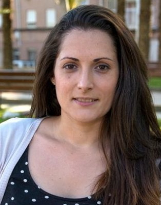 Una diputada de Les Corts confiesa en la tribuna que sufrió acoso escolar