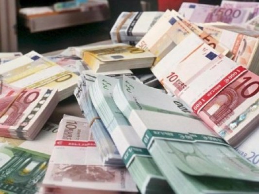 El Tesoro espera colocar este martes hasta 6.500 millones en la primera subasta de mayo