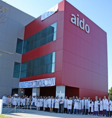La plantilla de Aido protesta ante su 