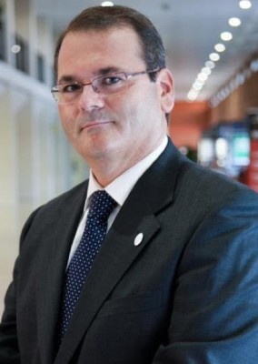 José Manuel Pastor, elegido decano de la Facultat d´Economia de la UV