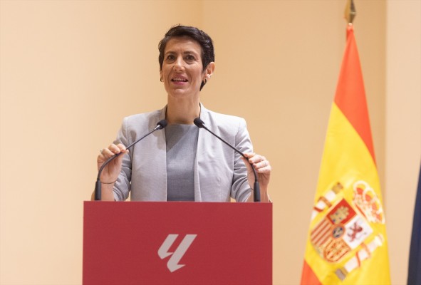 Elma Saiz: 