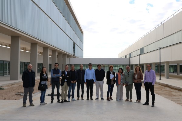La UMH recibe varios años después el edificio departamental, 'Valverde', dedicado a ingenierías