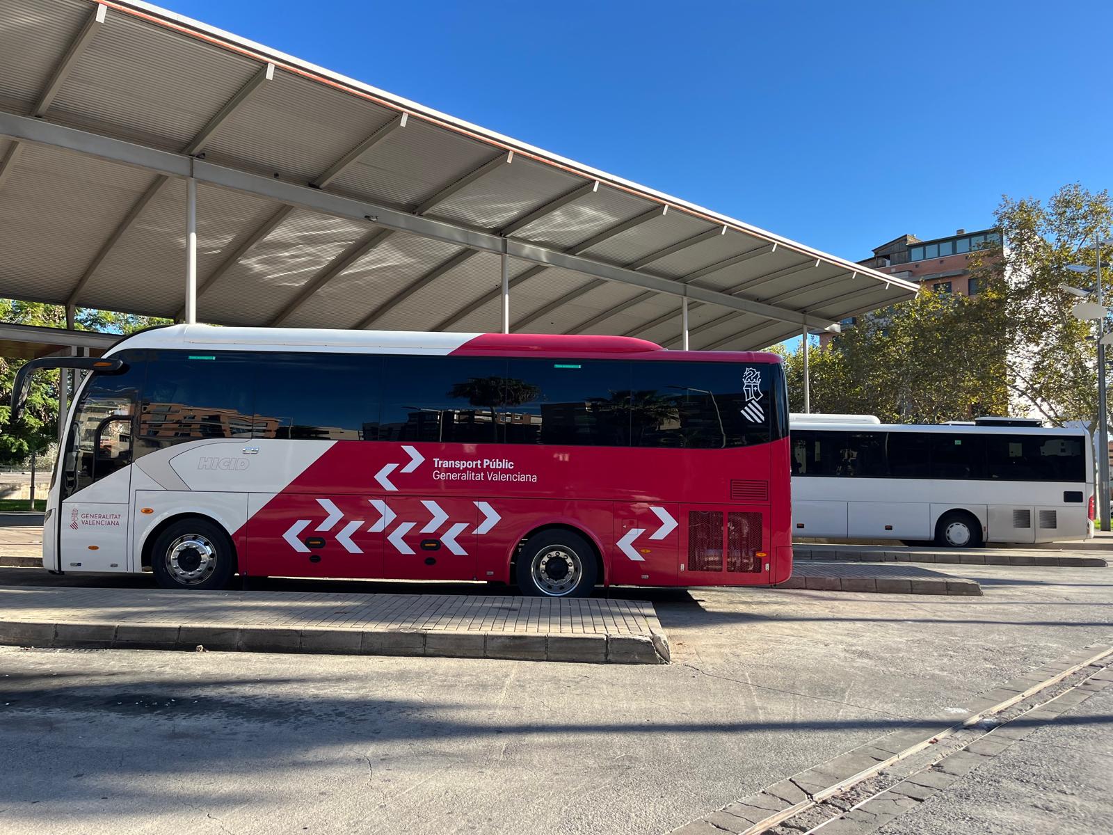 El PSPV de la Vall d'Uixó exige a la Generalitat una solución a los problemas del nuevo autobús a Castelló
