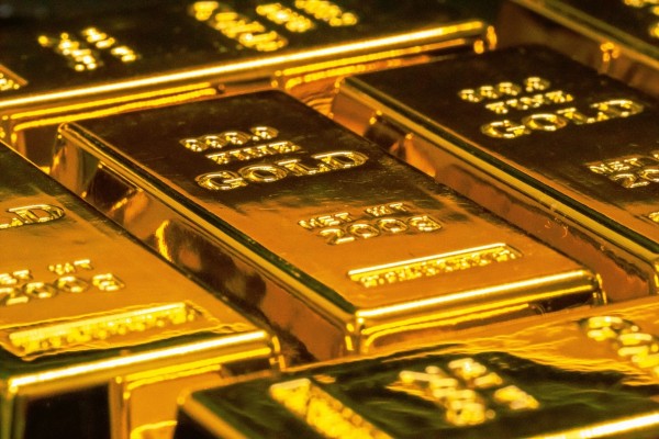 El oro marca nuevos máximos históricos por encima de los 2.800 dólares