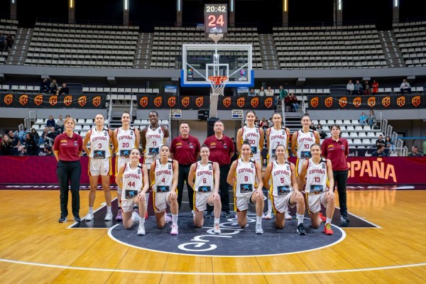 Iyana Martín guía a España ante Croacia y encarrila el camino al Eurobasket en Castelló (78-62)