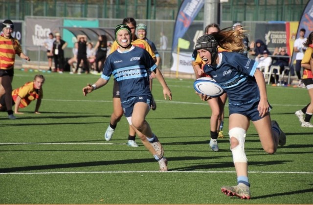 La selección femenina sub-16 a un paso de ser campeona de España