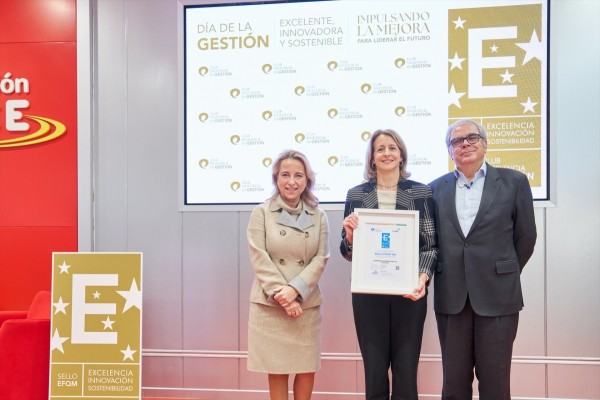La VIU, reconocida con el Sello EFQM400 de Club Excelencia en Gestión por su 