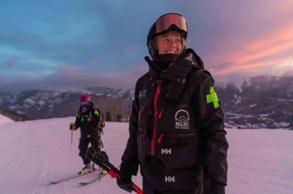 Helly Hansen llama a todos los esquiadores  a celebrar el Día Mundial del Píster
