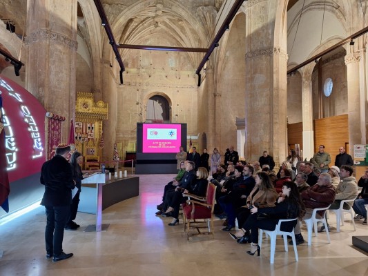 Sentido homenaje a las víctimas del Holocausto en Lorca: 